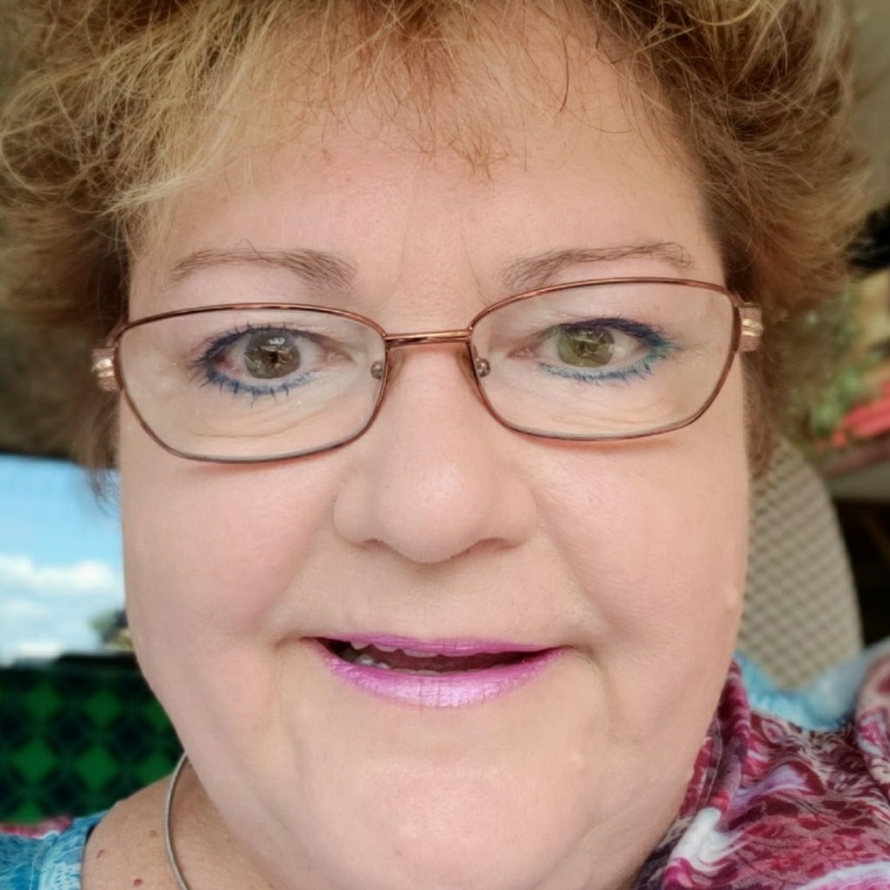 Meet your Posher, Sherie